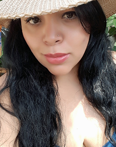 38 Year Old Cali, Colombia Woman